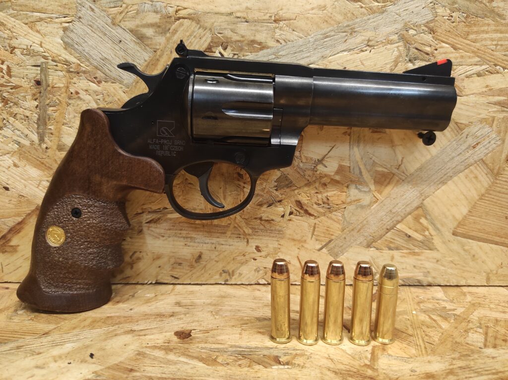 rewolwer ALFA 3541 kal. 38 spec/357 magnum