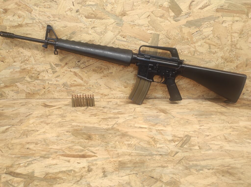 karabinek M16-A1 kal. 5.56x45/.223 rem